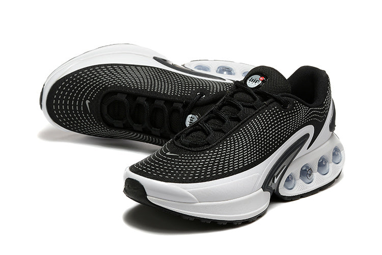 Air Max Plus Dn “Black/White”