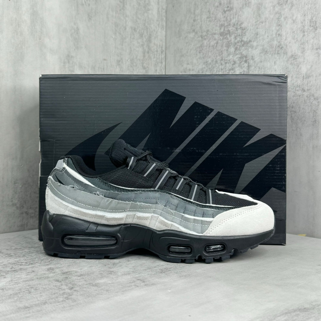 Air Max 95 x CDG “Cinza e preto”