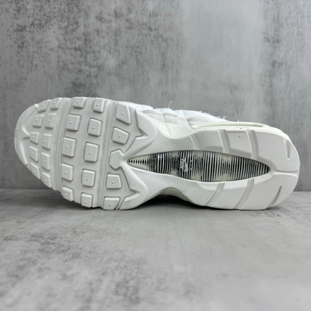 Air Max 95 x CDG “Triple White”
