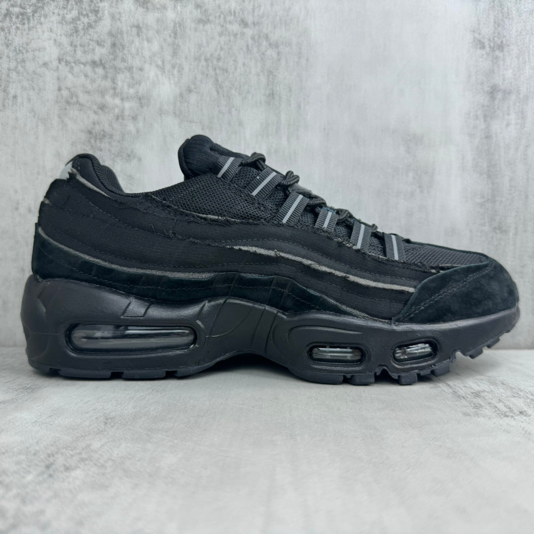 Air Max 95 x CDG “Triple Black”