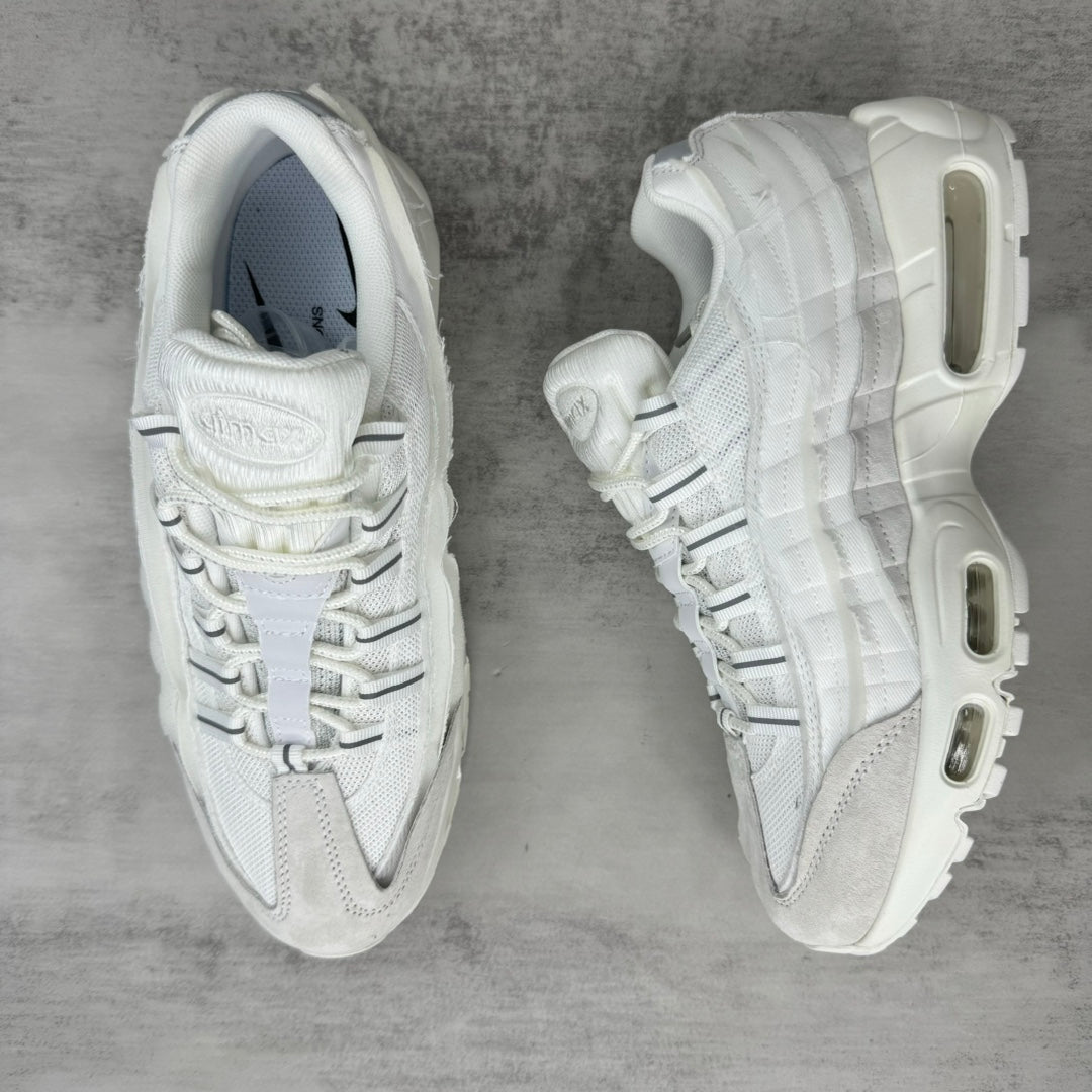 Air Max 95 x CDG “Triple White”