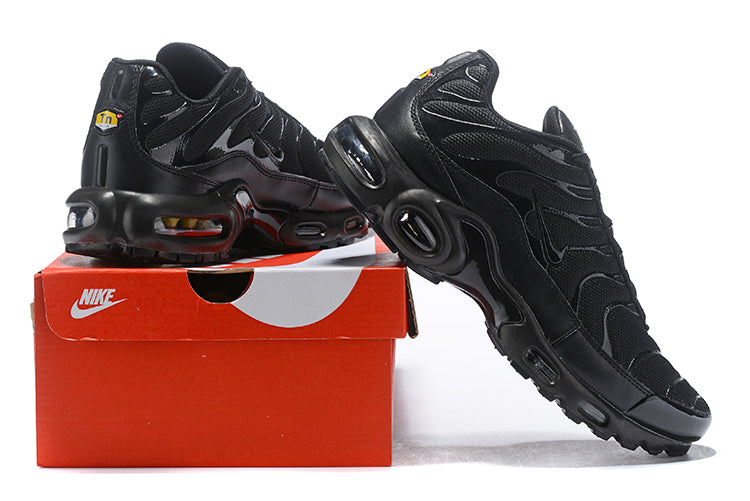Air Max Plus Tn 1 “Triple Black” (Pronta entrega)
