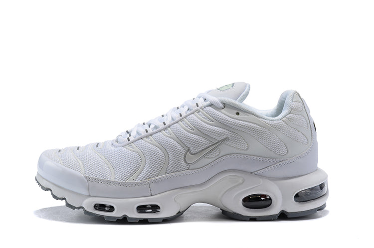 Air Max Plus Tn 1 “Triple White” (Pronta entrega)